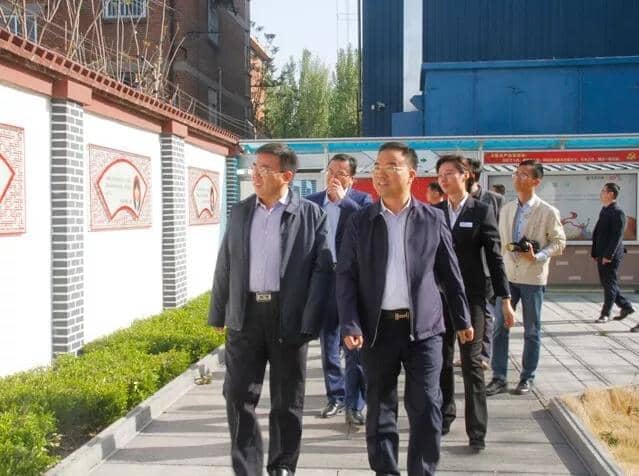 區(qū)委常委、區(qū)紀(jì)委書記、區(qū)監(jiān)委主任王慶峰調(diào)研天意機(jī)械