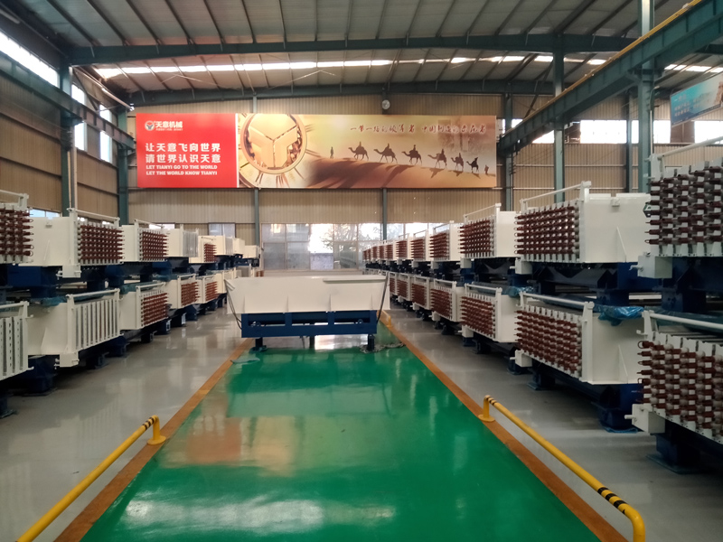 江西輕質(zhì)隔墻板機(jī)設(shè)備介紹，墻板機(jī)廠家